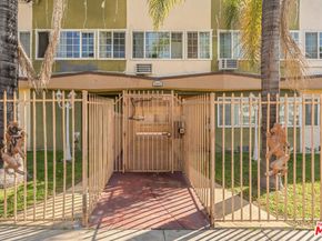 7442 Vineland Avenue, Sun Valley CA 91352