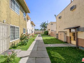 7442 Vineland Avenue, Sun Valley CA 91352