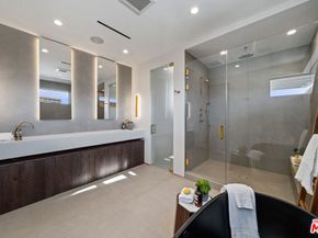 6660 Maryland Drive, Los Angeles CA 90048