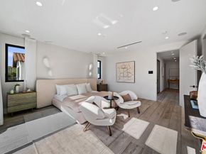 6660 Maryland Drive, Los Angeles CA 90048