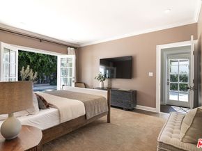 606 N Martel Avenue, Los Angeles CA 90036