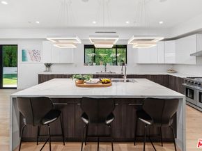 5131 Etiwanda Avenue, Tarzana CA 91356