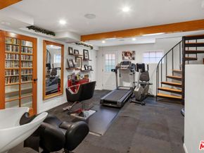 5407 Marburn Avenue, Los Angeles CA 90043