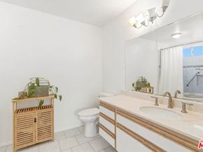 3605 E Anaheim Street 205, Long Beach CA 90804