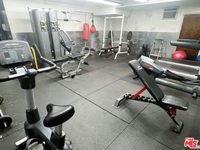 6050 Canterbury Drive E317, Culver City CA 90230