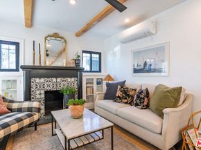 2215 W 36th Street, Los Angeles CA 90018