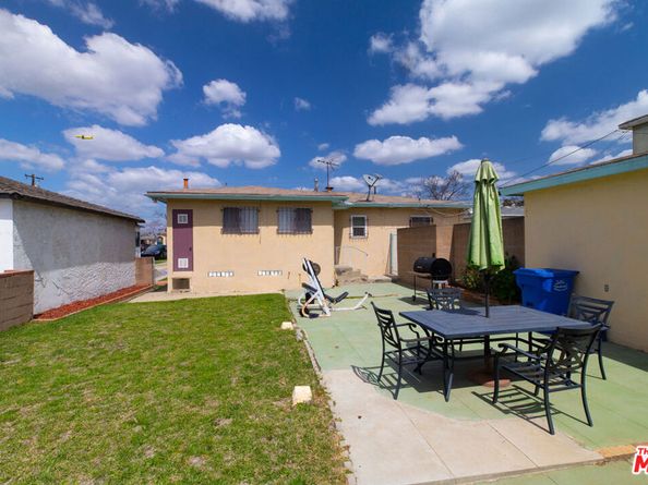 3202 W 111th Street, Inglewood CA 90303
