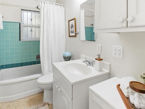 3911 California, San Diego CA 92110