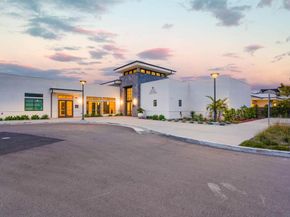 5384 Aurora Summit Trl, San Diego CA 92130