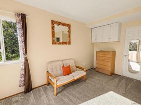 627 Valley Grove Ln, Escondido CA 92025