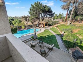 627 Valley Grove Ln, Escondido CA 92025