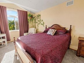 627 Valley Grove Ln, Escondido CA 92025