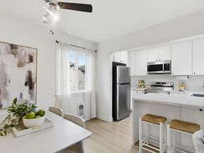 3242 Ashford St K, San Diego CA 92111