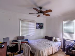 5907 S Van Ness Avenue, Los Angeles CA 90047