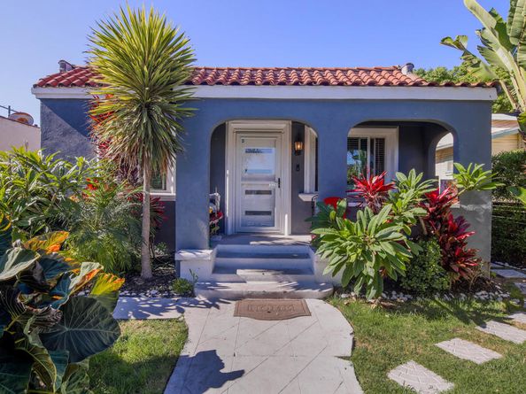 5907 S Van Ness Avenue, Los Angeles CA 90047