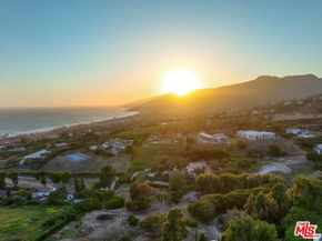 5878 Deerhead Road, Malibu CA 90265