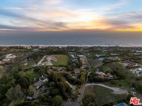 5878 Deerhead Road, Malibu CA 90265