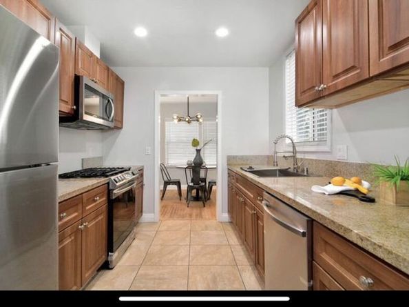 11250 Mississippi Avenue, Los Angeles CA 90025