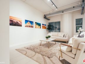 939 S Broadway 207, Los Angeles CA 90015
