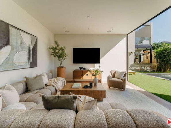 3440 Cattaraugus Avenue, Culver City CA 90232
