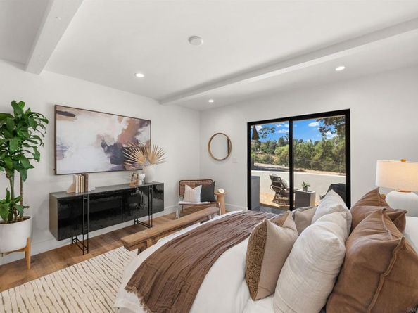 1262 Horizon Rdg, El Cajon CA 92020