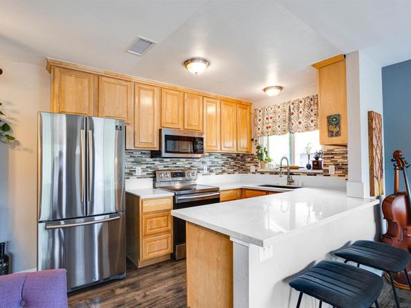 10462 Caminito Rimini, San Diego CA 92129