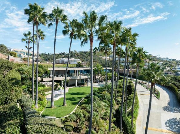 8633 Ruette Monte Carlo, La Jolla CA 92037