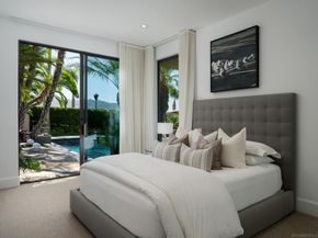 8633 Ruette Monte Carlo, La Jolla CA 92037