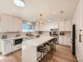 3325 Canon St, San Diego CA 92106