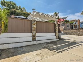 3325 Canon St, San Diego CA 92106