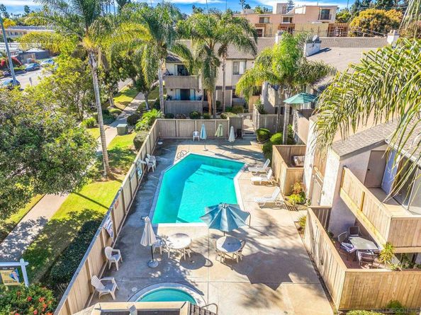 2352 Grand Ave, San Diego CA 92109