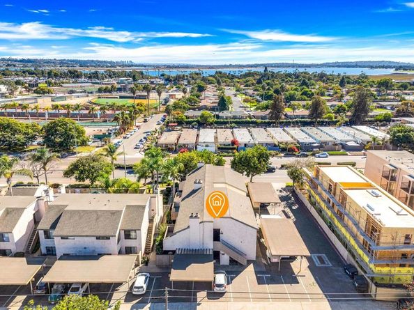 2352 Grand Ave, San Diego CA 92109
