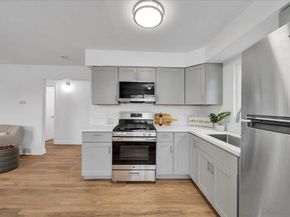 4204 Dwight St, San Diego CA 92105