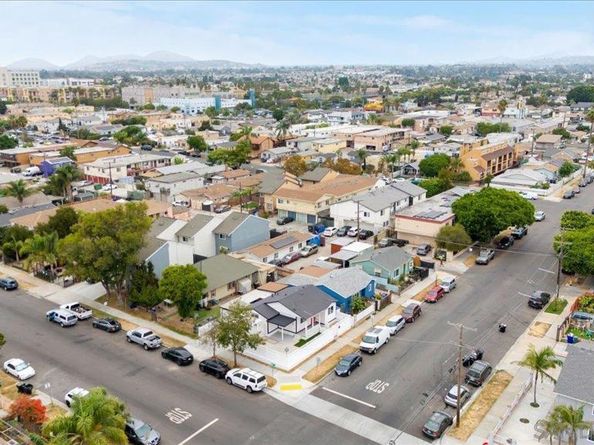 4204 Dwight St, San Diego CA 92105