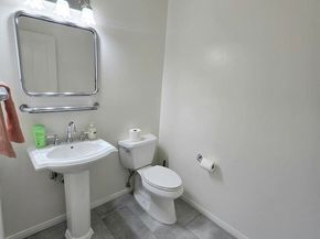 1/2 Burnet Avenue, North Hills CA 91343