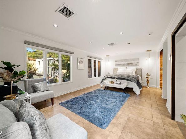 1038 Oban Drive, Los Angeles CA 90065