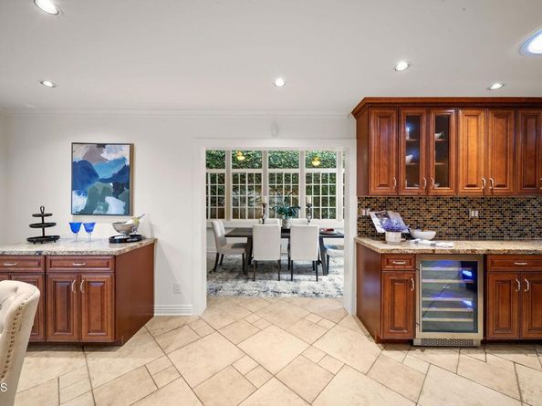 1038 Oban Drive, Los Angeles CA 90065