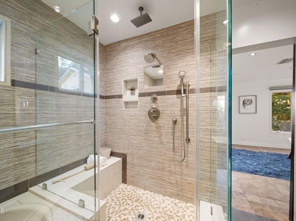 1038 Oban Drive, Los Angeles CA 90065