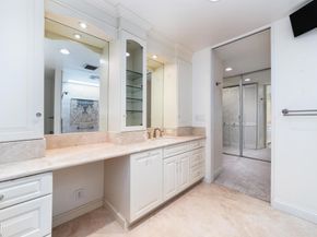 380 S Orange Grove Boulevard 12, Pasadena CA 91105