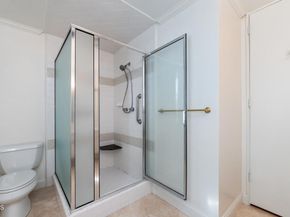 380 S Orange Grove Boulevard 12, Pasadena CA 91105