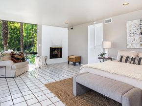 1018 Glen Oaks Boulevard, Pasadena CA 91105