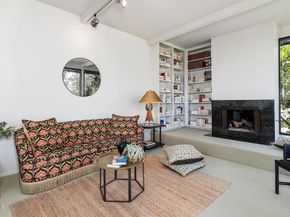 1018 Glen Oaks Boulevard, Pasadena CA 91105