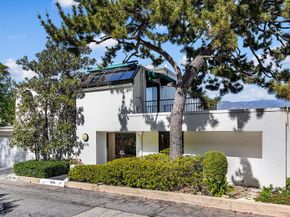 1018 Glen Oaks Boulevard, Pasadena CA 91105