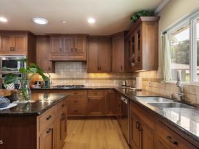 5015 Verwood Avenue, Glendale CA 91214