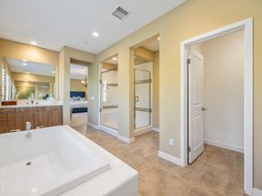 627 E Orange Blossom Way E, Azusa CA 91702