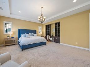 627 E Orange Blossom Way E, Azusa CA 91702