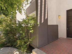 10720 Ohio Avenue 1, Los Angeles CA 90024