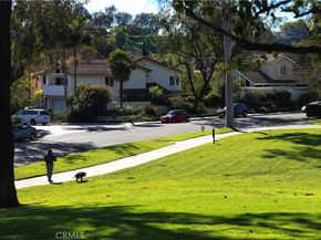 123 Willowbend, Irvine CA 92612