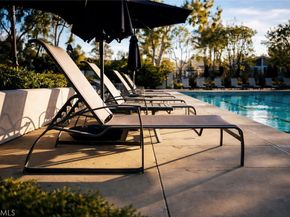 123 Willowbend, Irvine CA 92612