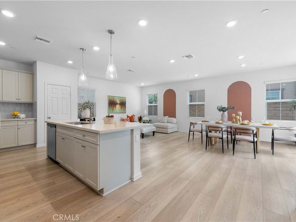 3918 E E Cambria Privado, Ontario CA 91761